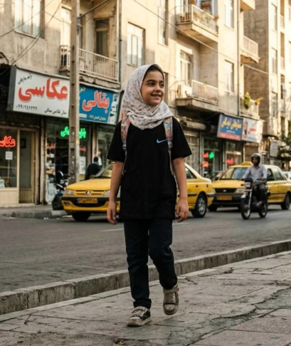 تیشرت گلدوزی نایک